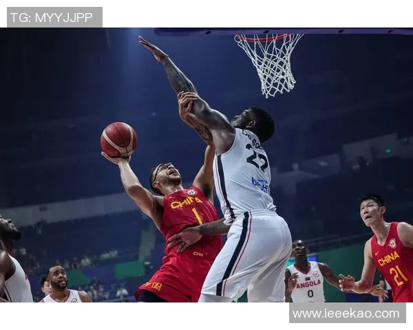 朱俊龙的奋斗历程与职业生涯探索如何在篮球世界中实现自我价值